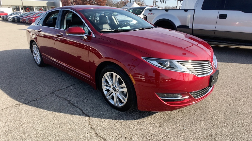 Pre Owned 2016 Lincoln Mkz Base 4d Sedan In Louisville F8792