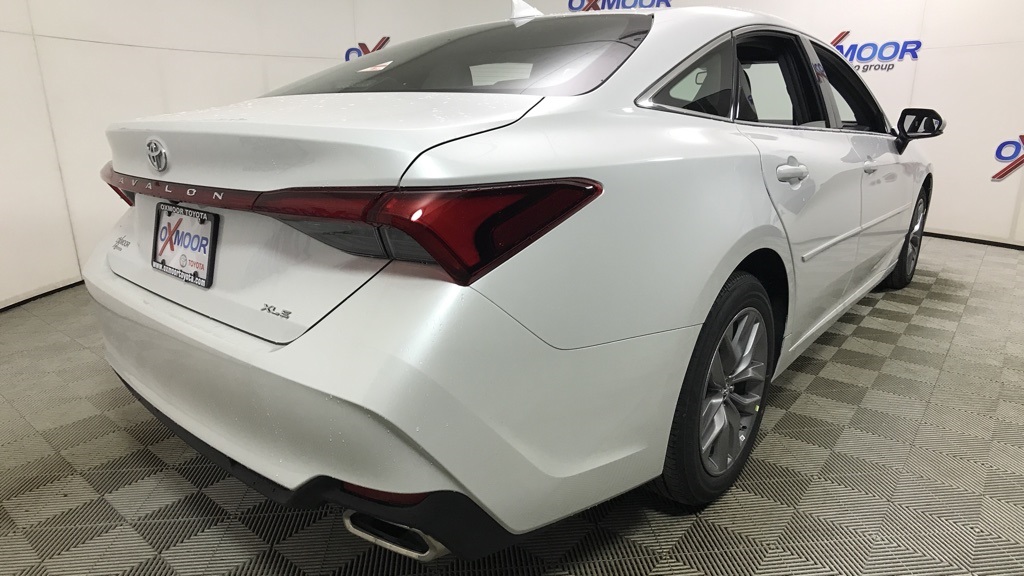 Oxmoor Toyota Service >> New 2019 Toyota Avalon XLE 4D Sedan in Louisville #N8954 ... Oxmoor Toyota Service >> New 2019 Toyota Avalon XLE 4D Sedan in Louisville #N8954 ...