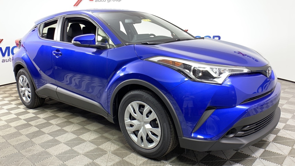 New 2019 Toyota C-HR LE 4D Sport Utility in Louisville #N9258 | Oxmoor ...